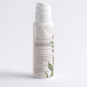 A gentle face and body exfoliator with Kojic Acid and Vitamin C that helps brighten the skin and reduce the appearance of dark spots and uneven skin tone. Enriched with Jojoba Oil, Shea Butter, and Sodium PCA, it exfoliates, hydrates, and leaves skin feeling smoother, softer, and more radiant.